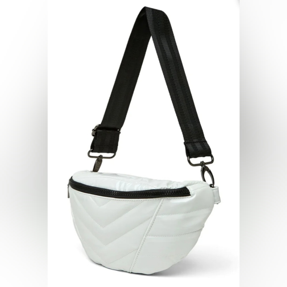 Think Rolyn Runaway Crossbody